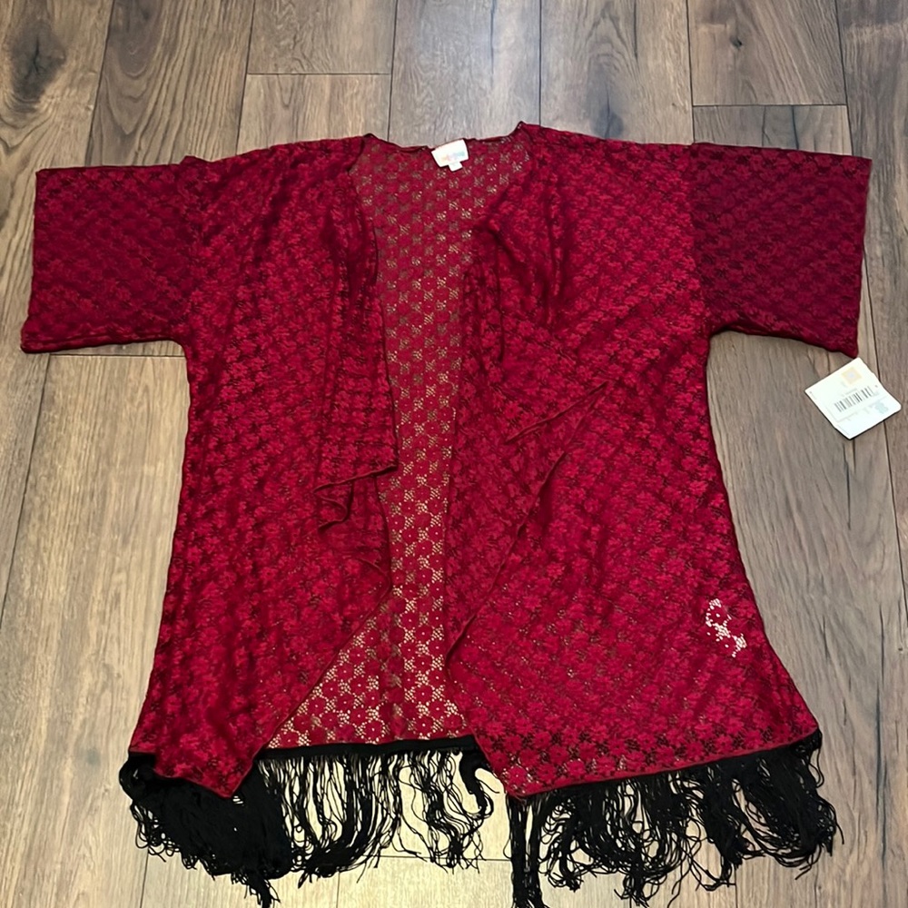 NWT lularoe Monroe red and black lace kimono with fringe size large